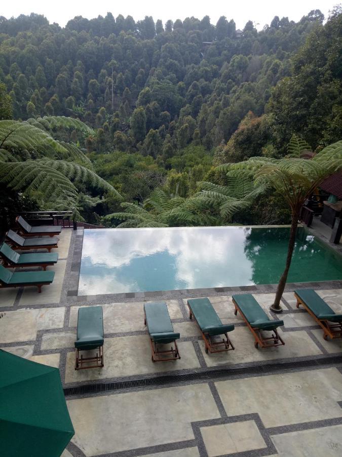 Bintang Munduk Hotel Exterior foto